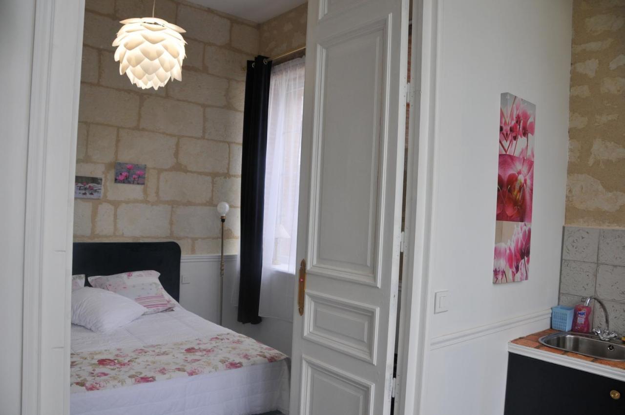 La Terrasse Facon Giverny - Gite 2 Personnes - Brain-sur-Allonnes Eksteriør billede